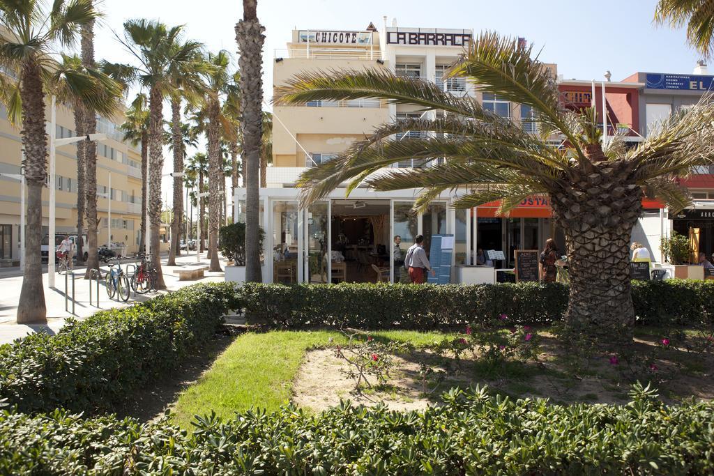 Malvarrosa Beach Rooms Valencia Ngoại thất bức ảnh